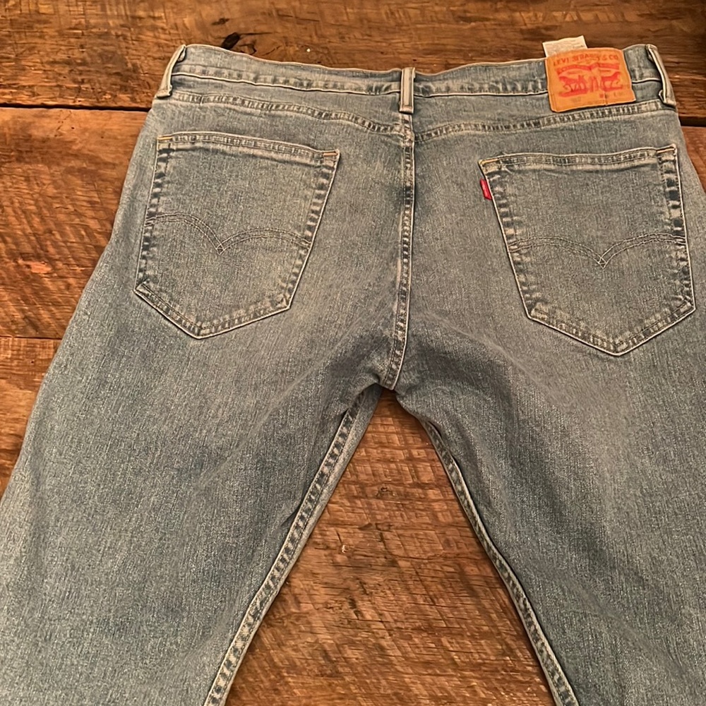 Levi 512 36x30 nwot